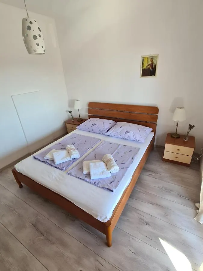 Daire Apartman Karmen Barbat na Rabu