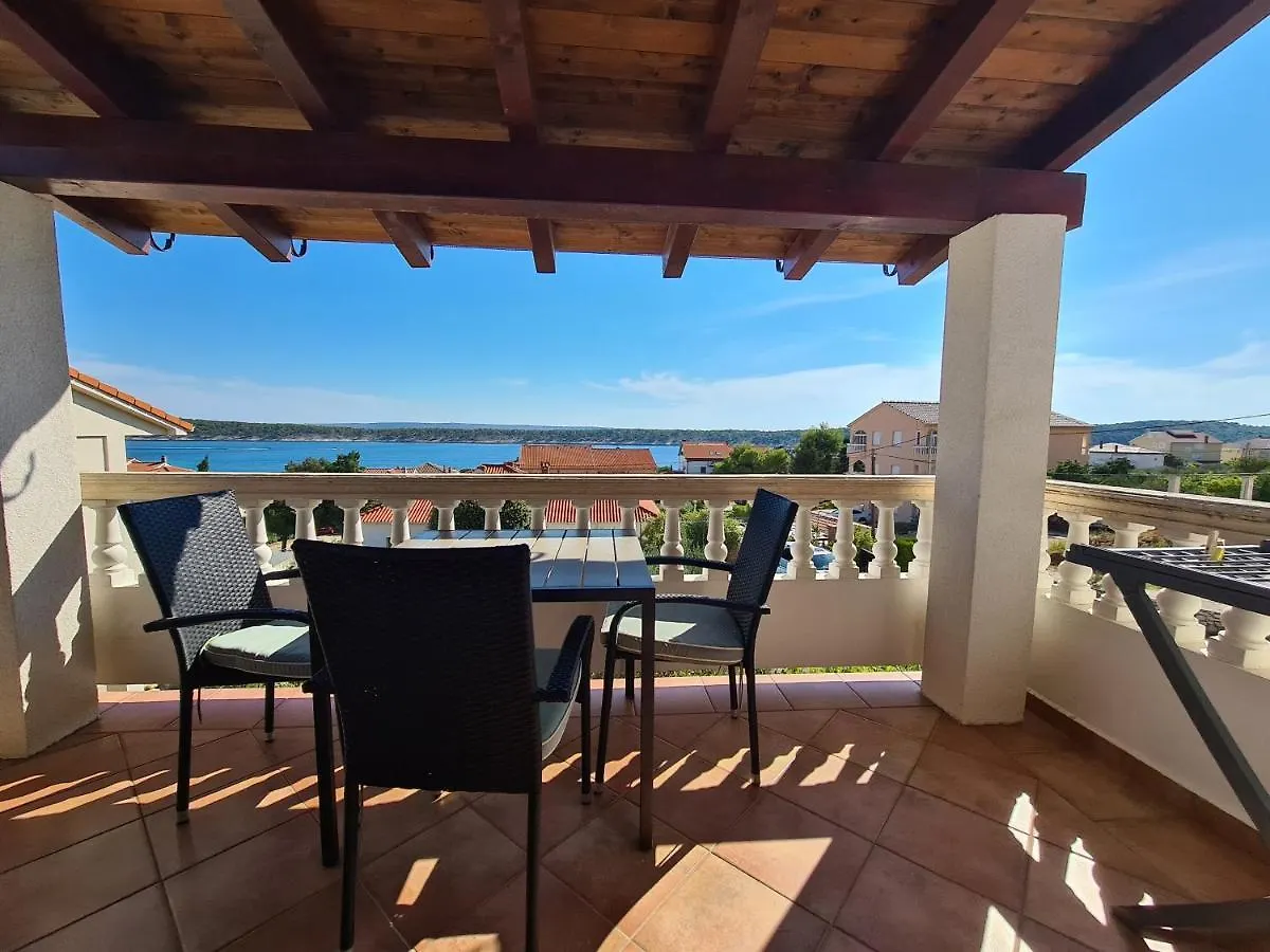 Daire Apartman Karmen Barbat na Rabu